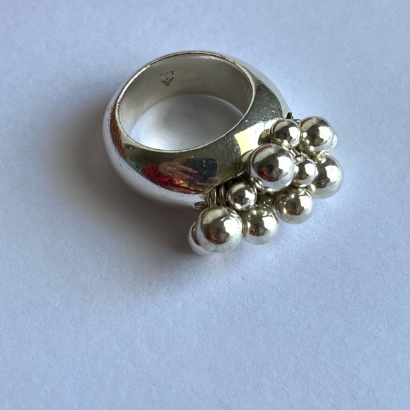 SILPADA retired Small  Sterling Silver Cha Cha Bead Ball Ring - Picture 3 of 3